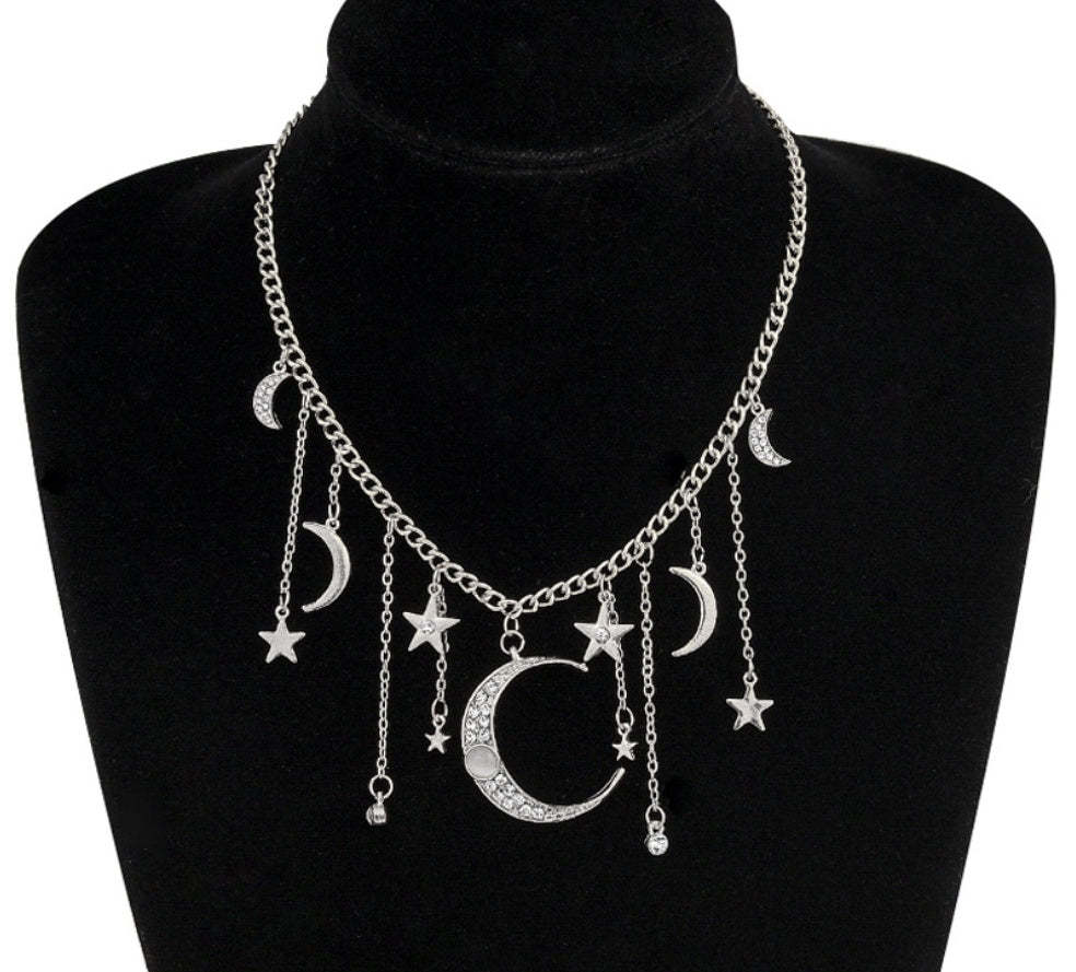 Collier Lunes & Étoiles – Élégance Céleste Dorée ou Argentée✨💫